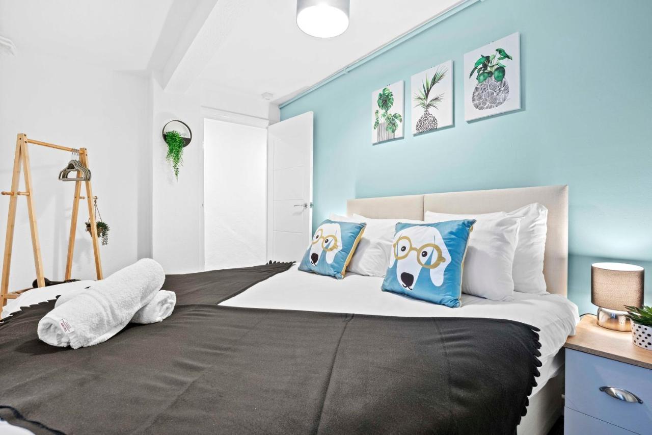 Queens Apartment - By My Getaways - Free Parking For One Car Hove Exteriér fotografie